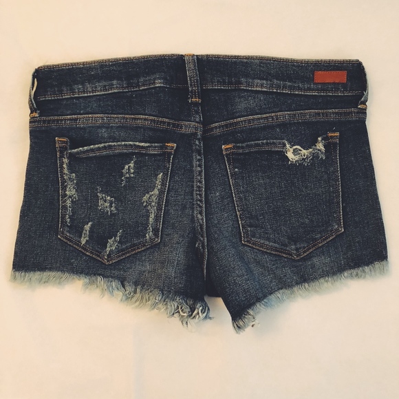 Distressed Frayed Shorts - Picture 2 of 7
